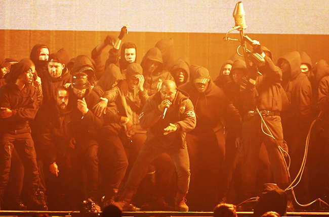 KANYE WEST  – ALL DAY  (LIVE PERFORMANCE @ THE BRIT AWARDS 2015)